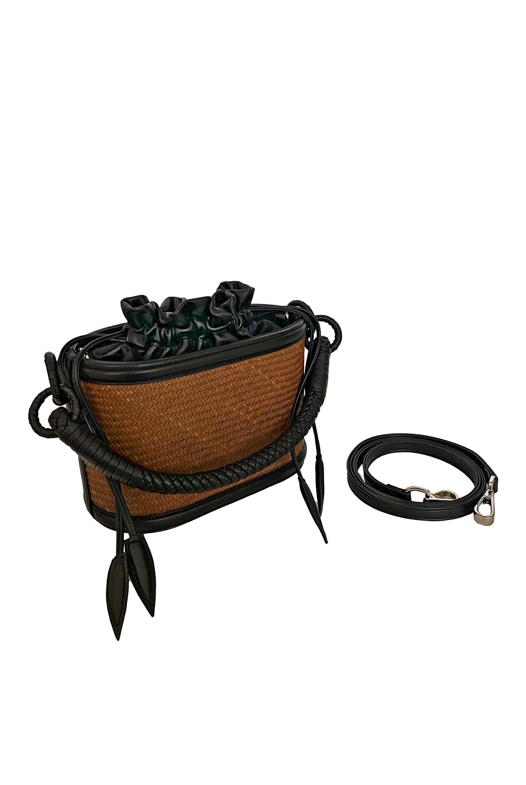 Iraca Basket Bucket, Chocolate
