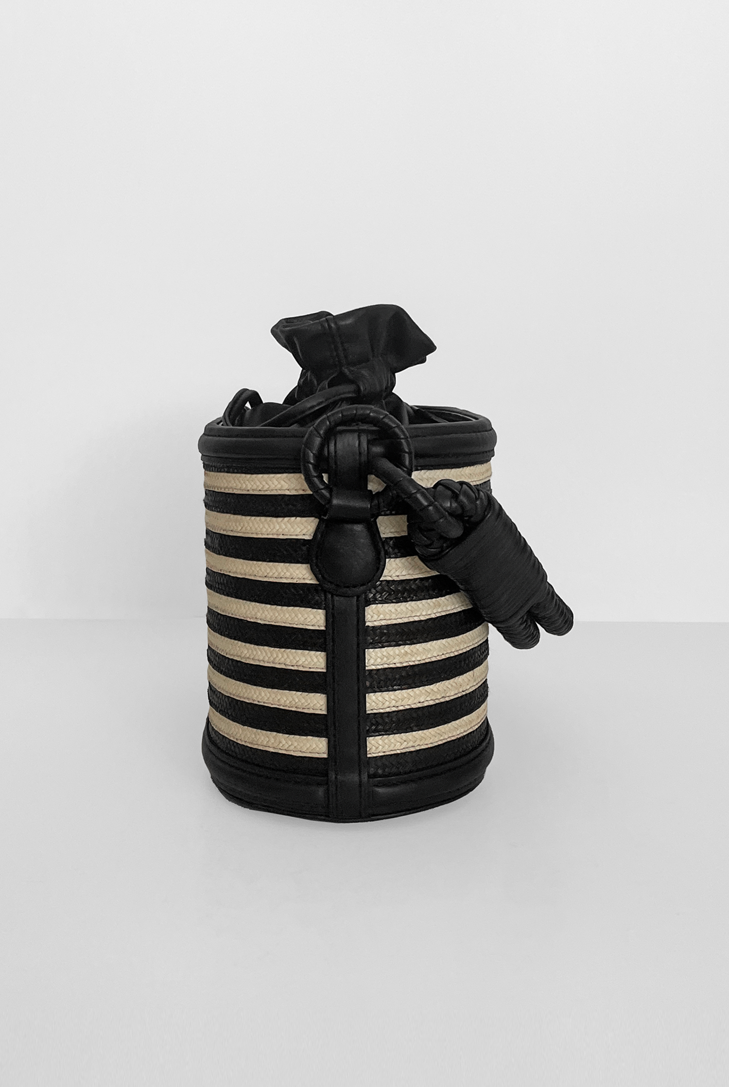Caña Basket Bucket Bag, Stripes.