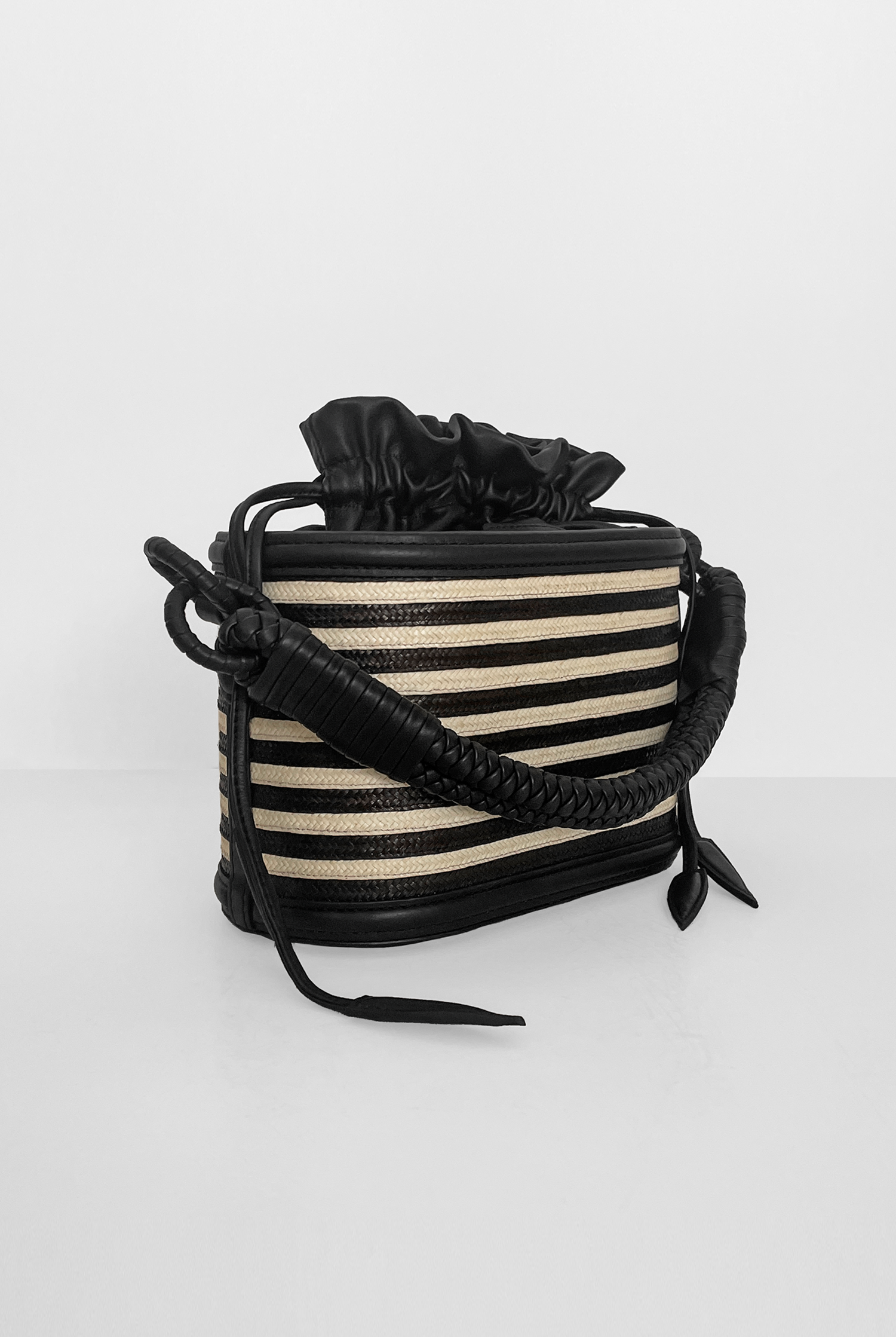 Caña Basket Bucket Bag, Stripes.