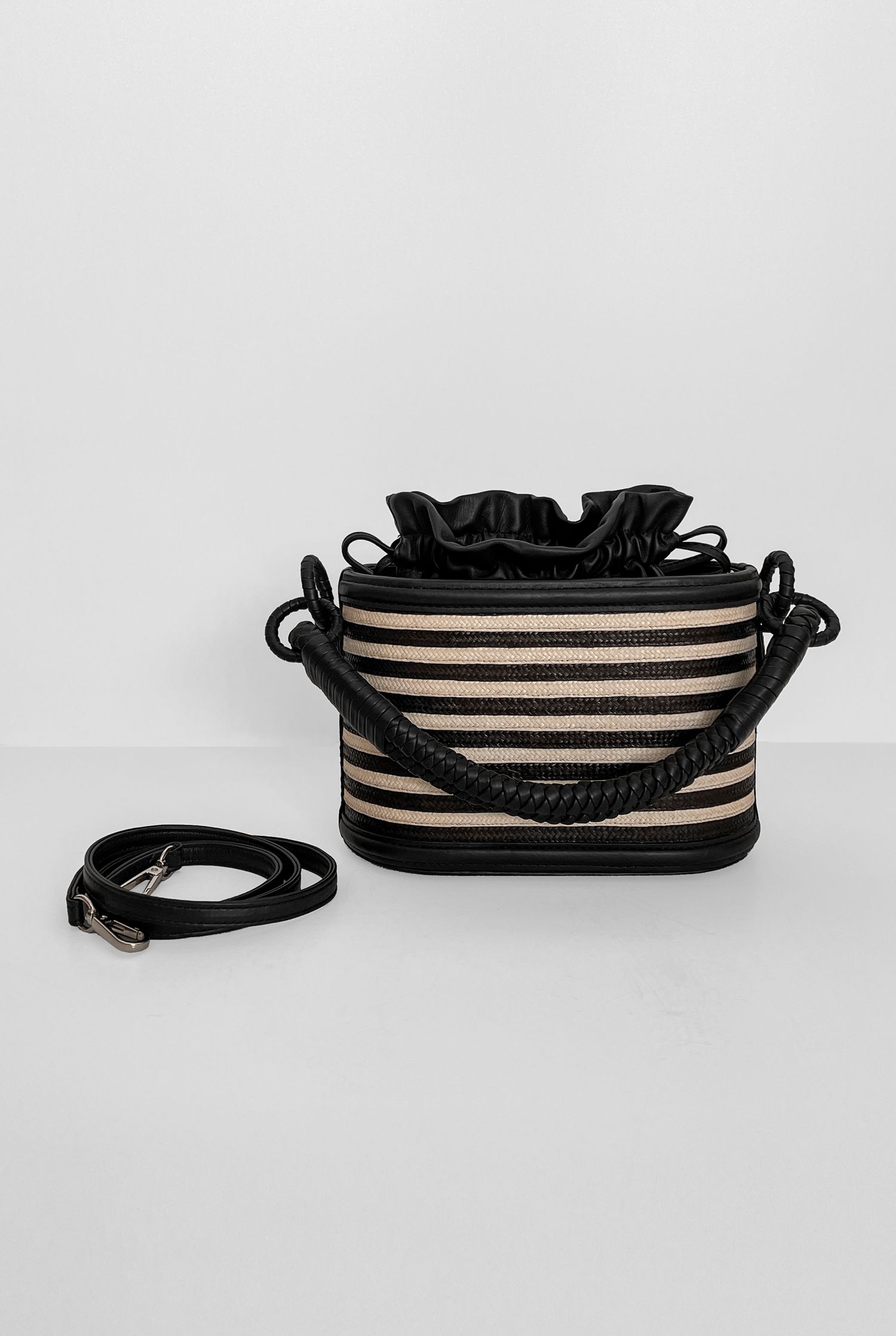 Caña Basket Bucket Bag, Stripes.