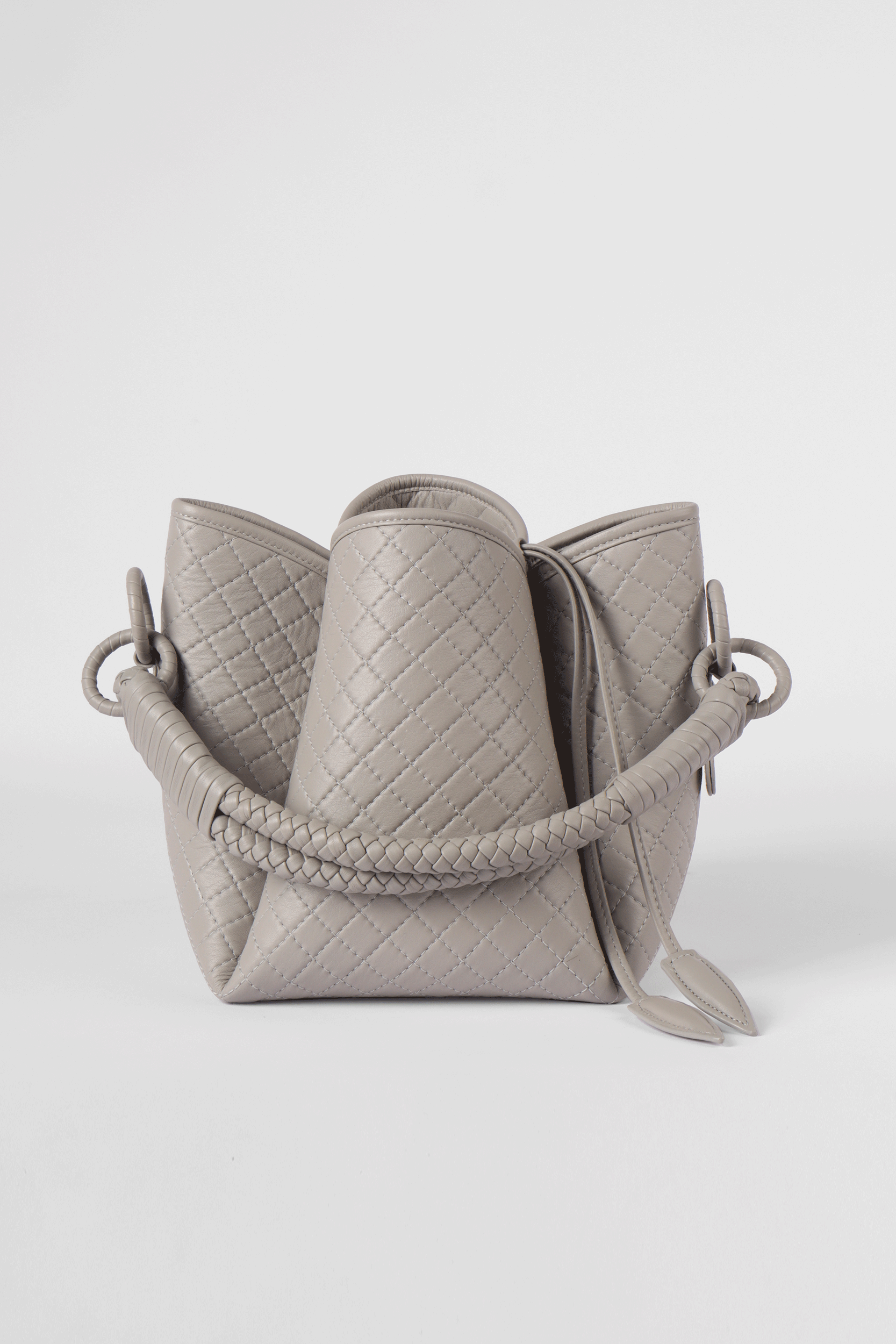 Tulip Bucket Bag, Marble Gray