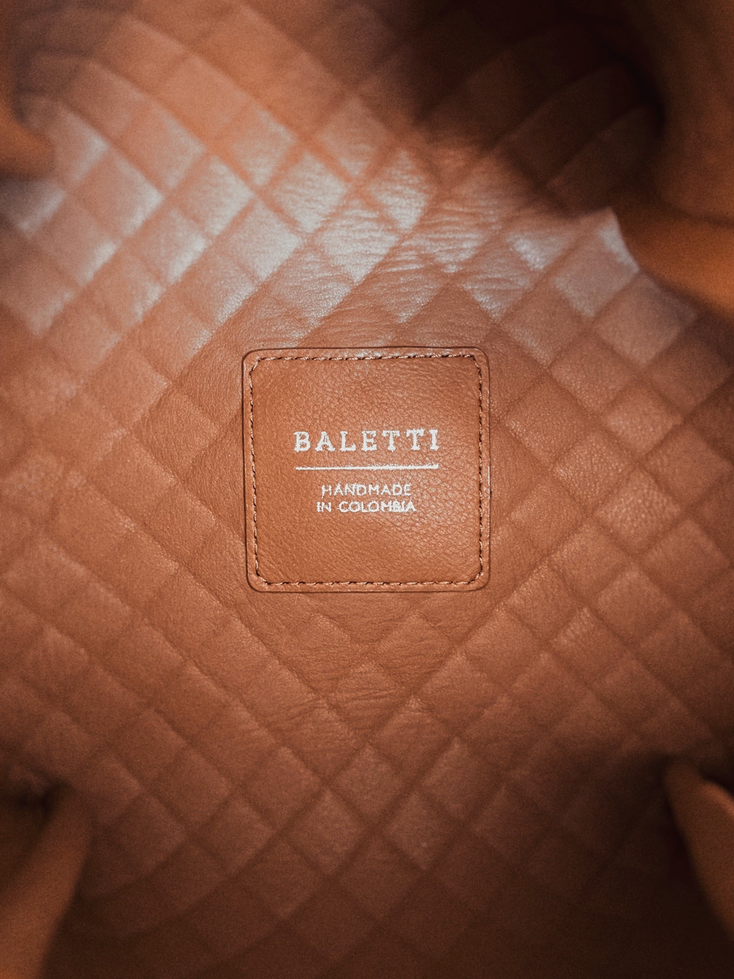 Tulip Bucket Bag, Brandy & Black