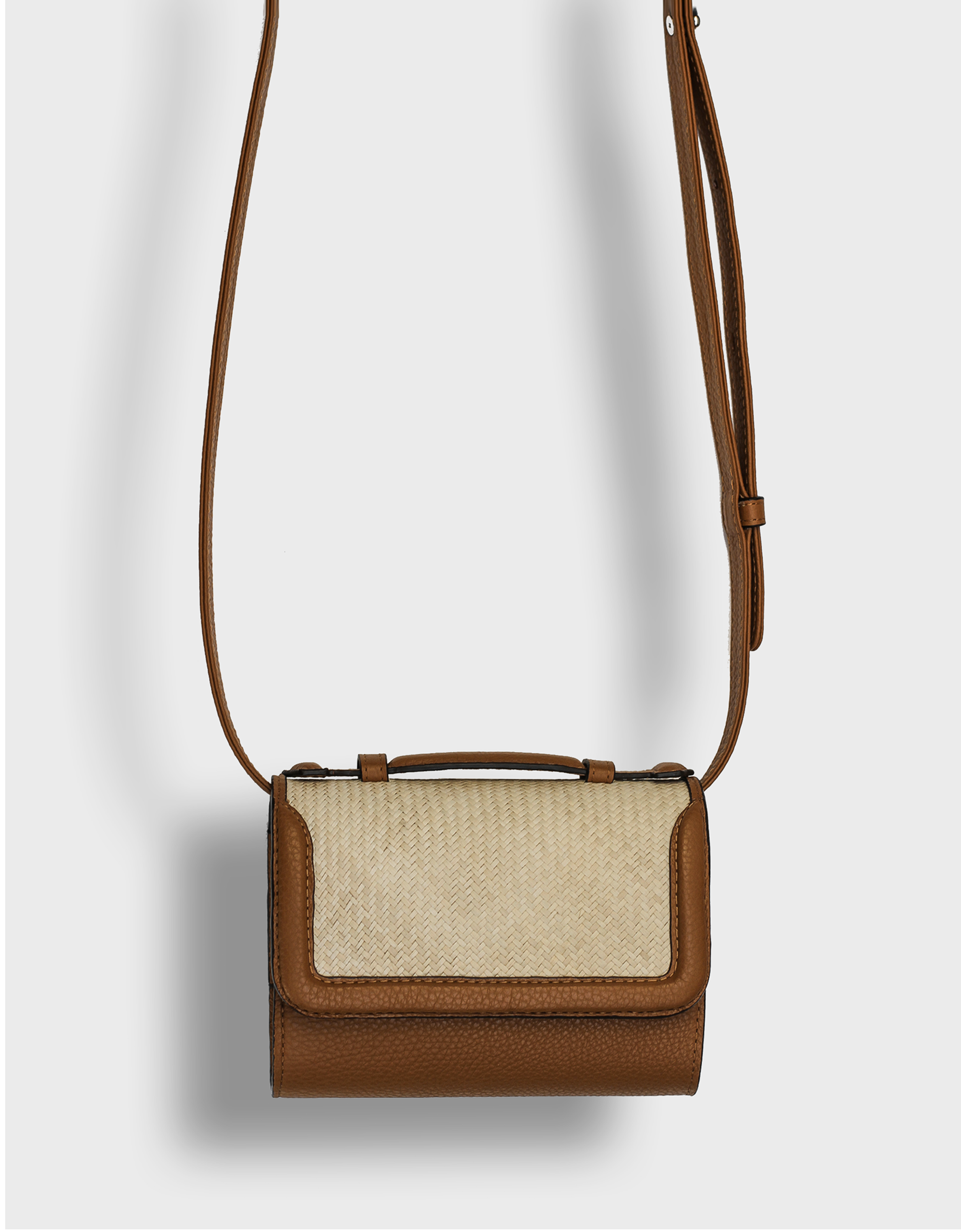 Iraca Belt bag - Camel (3 in 1 convertible)