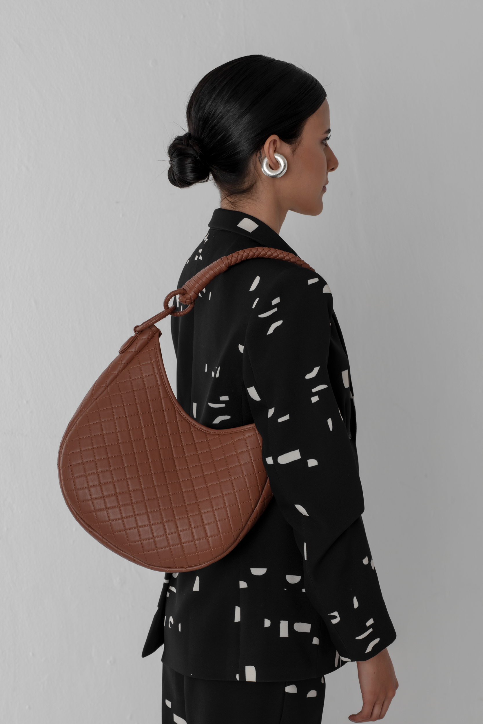 Saddle shoulder bag, hobo, calf leather luxury designer piece
