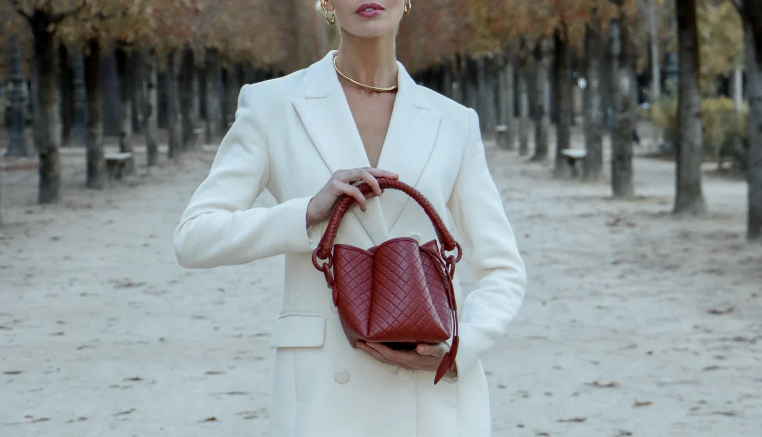 Tulip Bucket Bag