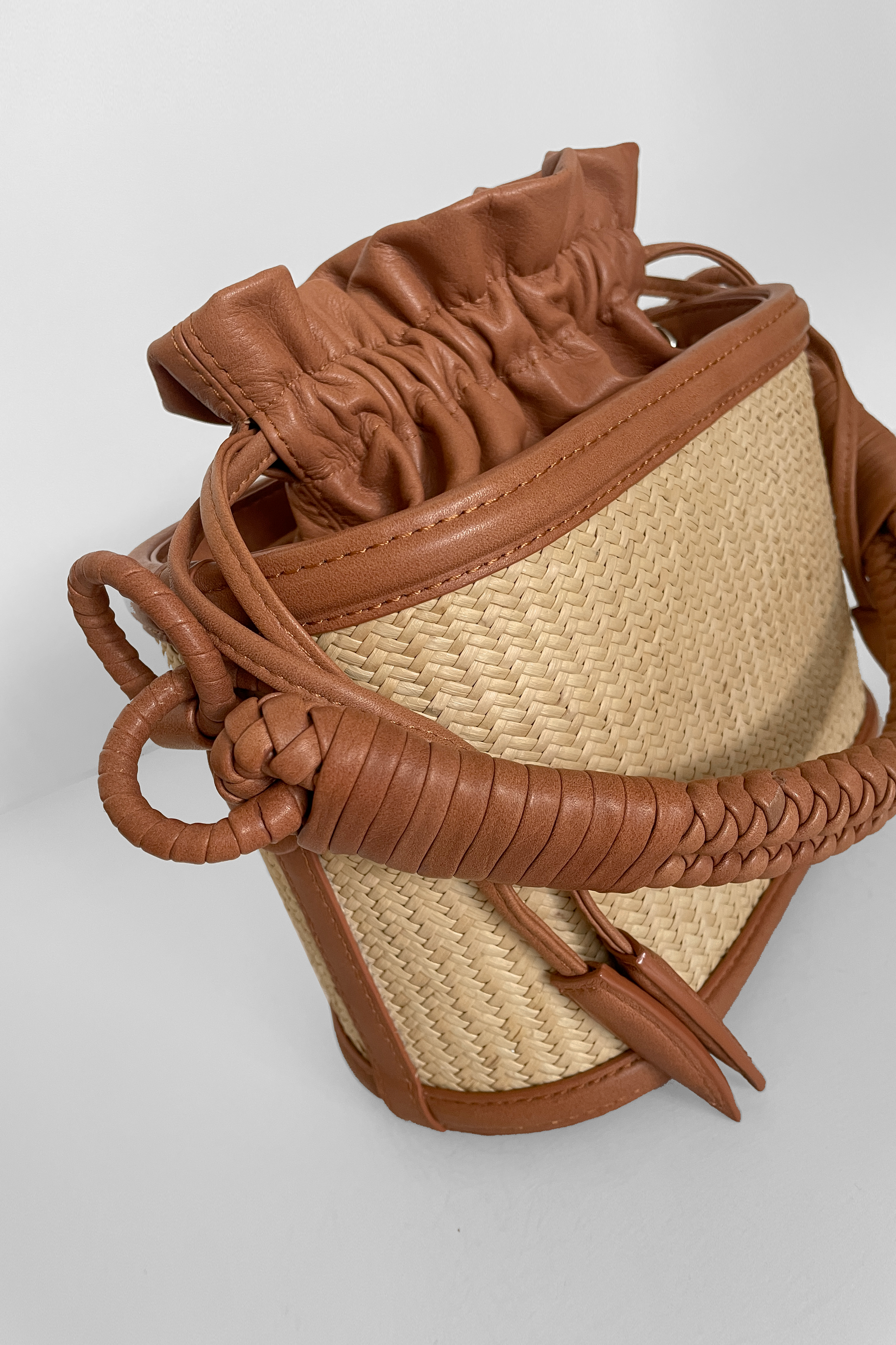 Iraca Basket Bucket, Canela